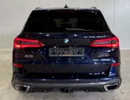 
										BMW X5 40i M Sport Shadow Line full									