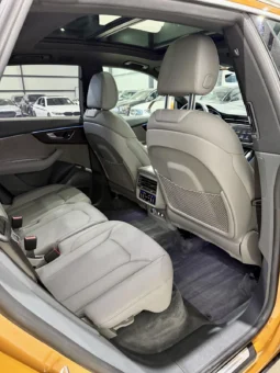 
										Audi Q8 55TFSI Technik Bang 3D full									