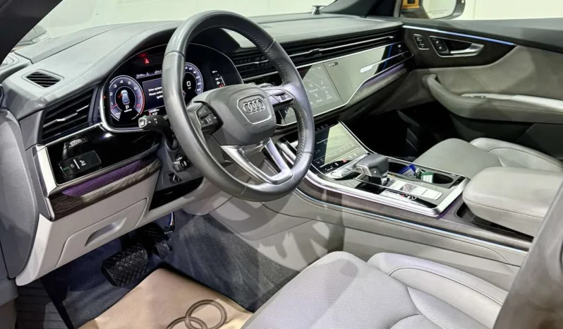 
								Audi Q8 55TFSI Technik Bang 3D full									