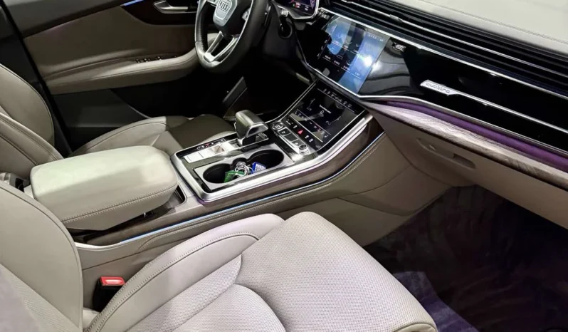 
								Audi Q8 55TFSI Technik Bang 3D full									