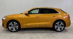 
										Audi Q8 55TFSI Technik Bang 3D full									