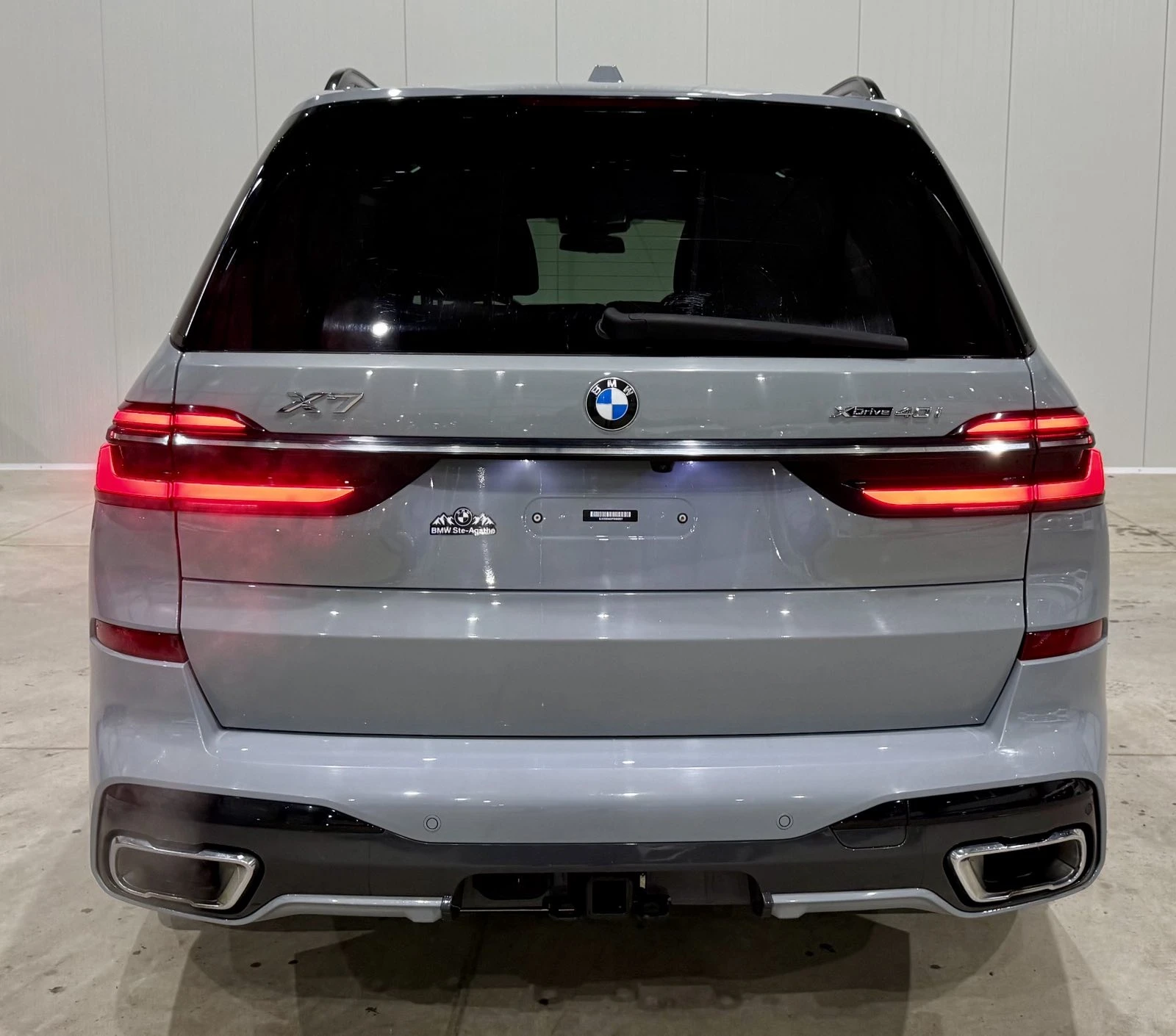BMW X7 40i M Sport Shadow Line