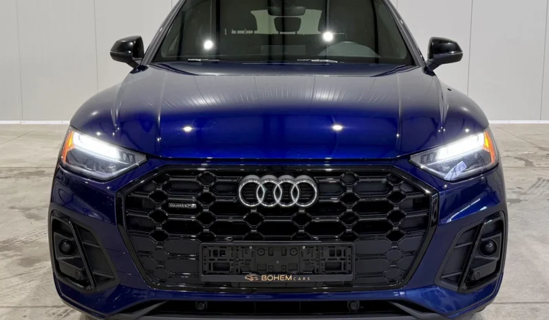 
								Audi Q5 45TFSI S Line Black Optic full									