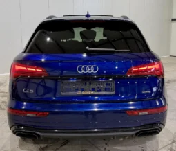 
										Audi Q5 45TFSI S Line Black Optic full									