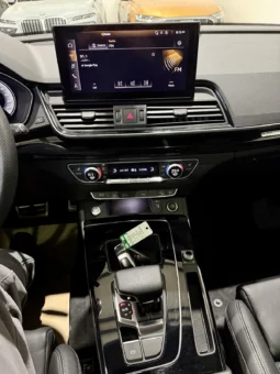 
										Audi Q5 45TFSI S Line Black Optic full									