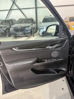 
										BMW X5 35i xDrive M Package Shadow Line full									