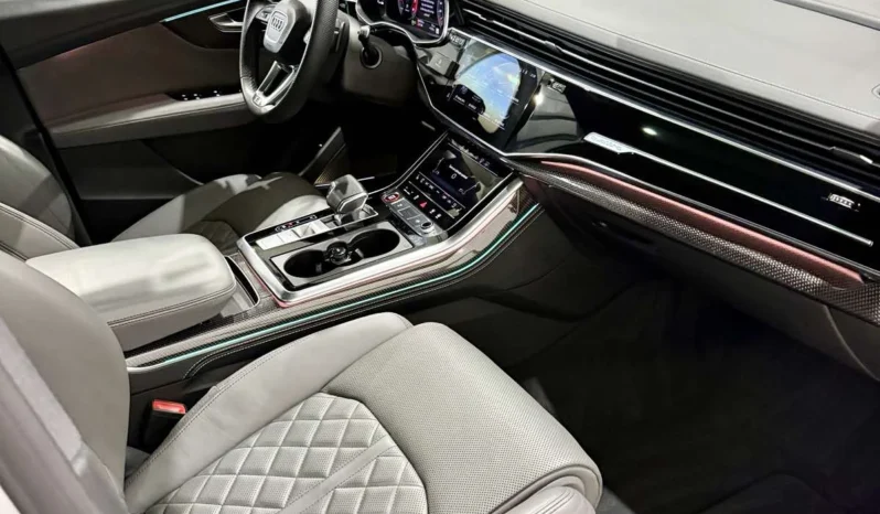 
								Audi SQ7 40T 507кс Black Optic full									