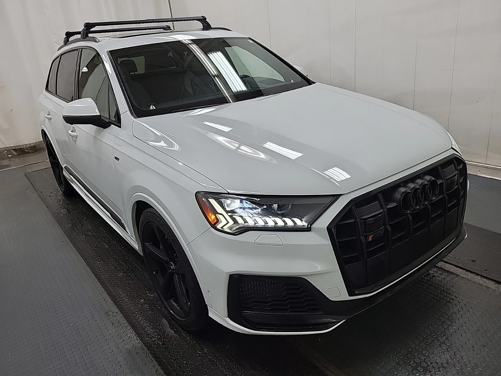 Audi SQ7 40T 507кс Black Optic