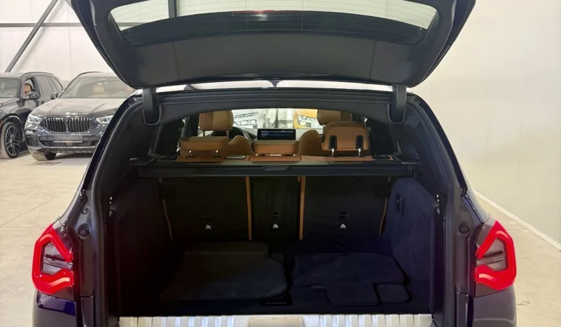 
								BMW X3 30e xDrive full									