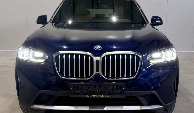 
								BMW X3 30e xDrive full									