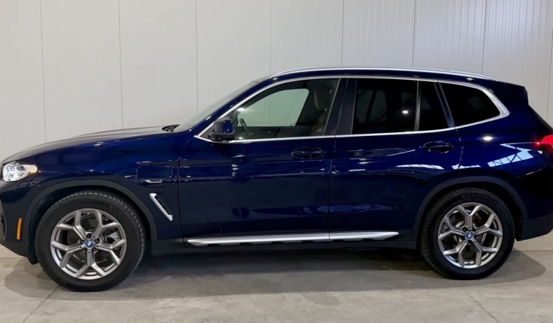 
								BMW X3 30e xDrive full									