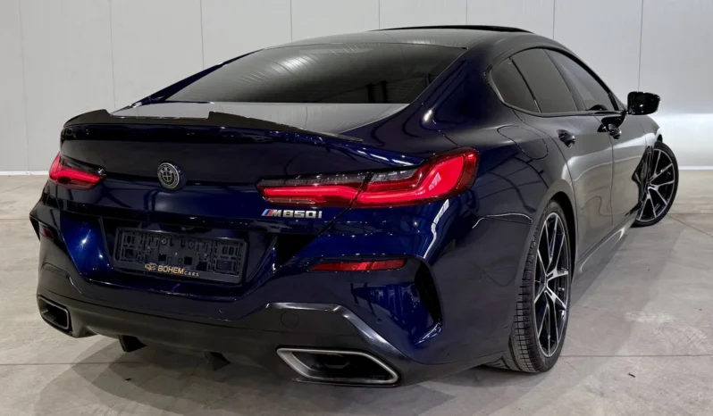 
								BMW 850 GC xDrive Shadow Line full									