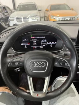 
										Audi SQ5 30T Black Optic full									