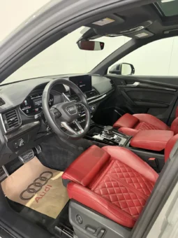 
										Audi SQ5 30T Black Optic full									