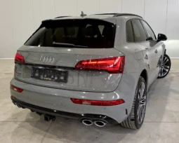 
										Audi SQ5 30T Black Optic full									