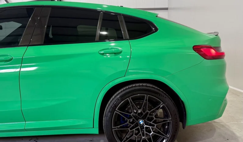 
								BMW X4 M Competition full									