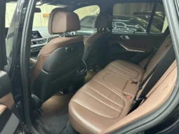 
										BMW X5 xdrive 40i M-Sport full									