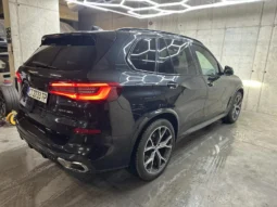 
										BMW X5 xdrive 40i M-Sport full									