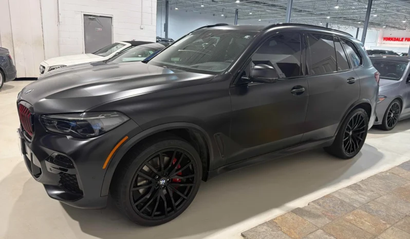 
								BMW X5 40i Black Vermilion full									