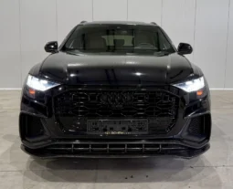 Audi Q8 55TFSI Technik Black Optic