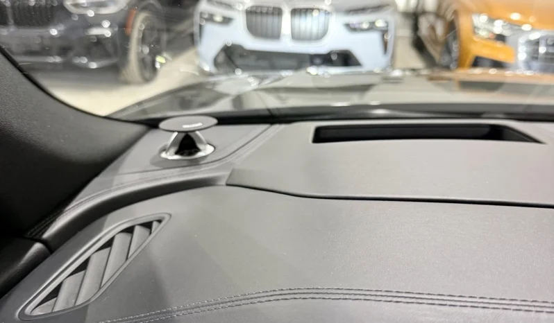 
								Audi Q8 55TFSI Technik Black Optic full									