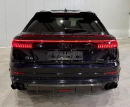 Audi Q8 55TFSI Technik Black Optic