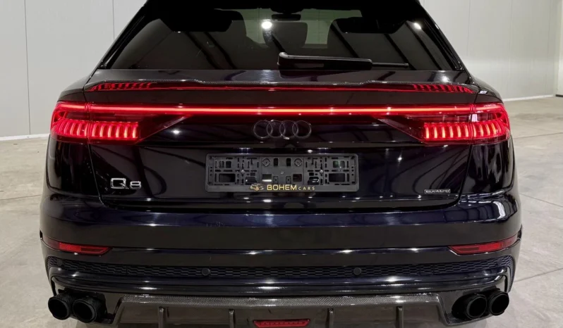 
								Audi Q8 55TFSI Technik Black Optic full									