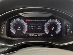 
										Audi Q8 55TFSI Technik full									