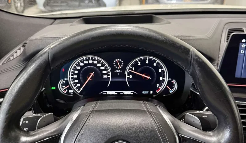 
								BMW 6 GT 640i xDrive M package full									