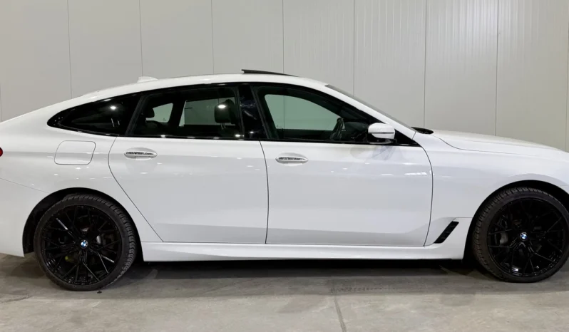 
								BMW 6 GT 640i xDrive M package full									