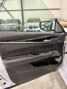 
										BMW 6 GT 640i xDrive M package full									