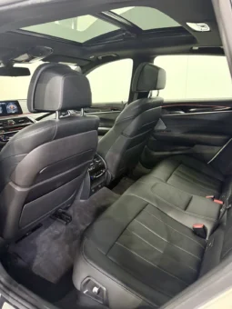 
										BMW 6 GT 640i xDrive M package full									