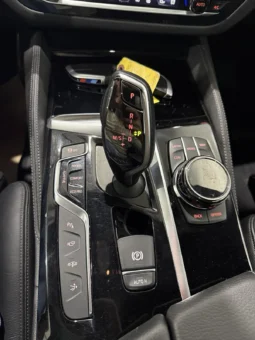 
										BMW 6 GT 640i xDrive M package full									