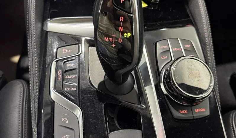 
								BMW 6 GT 640i xDrive M package full									