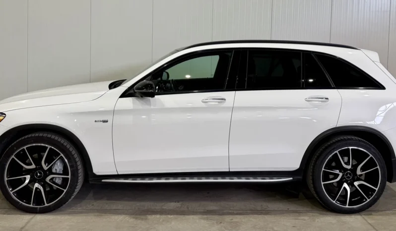 
								Mercedes-Benz GLC 43 AMG 4M AMG Night Package full									
