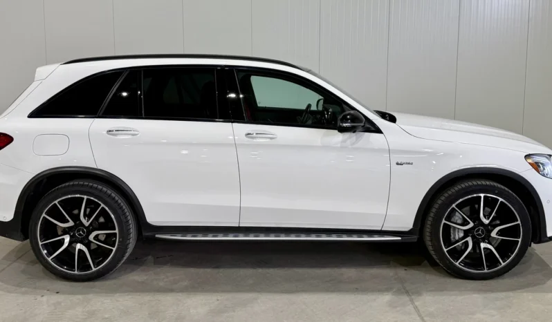 
								Mercedes-Benz GLC 43 AMG 4M AMG Night Package full									