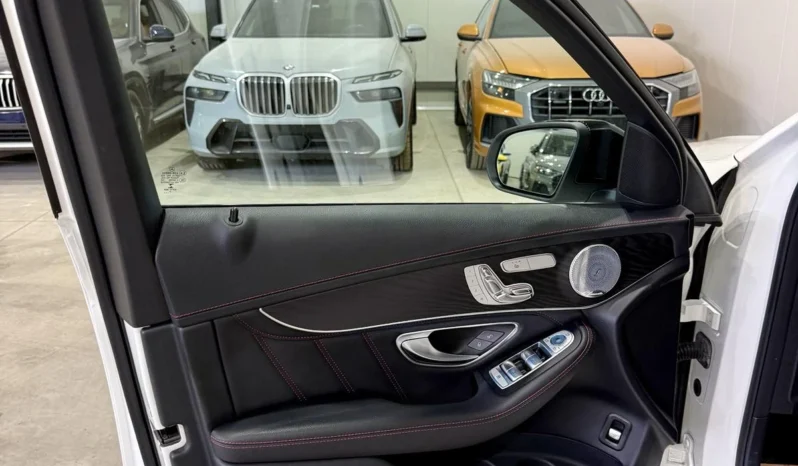 
								Mercedes-Benz GLC 43 AMG 4M AMG Night Package full									