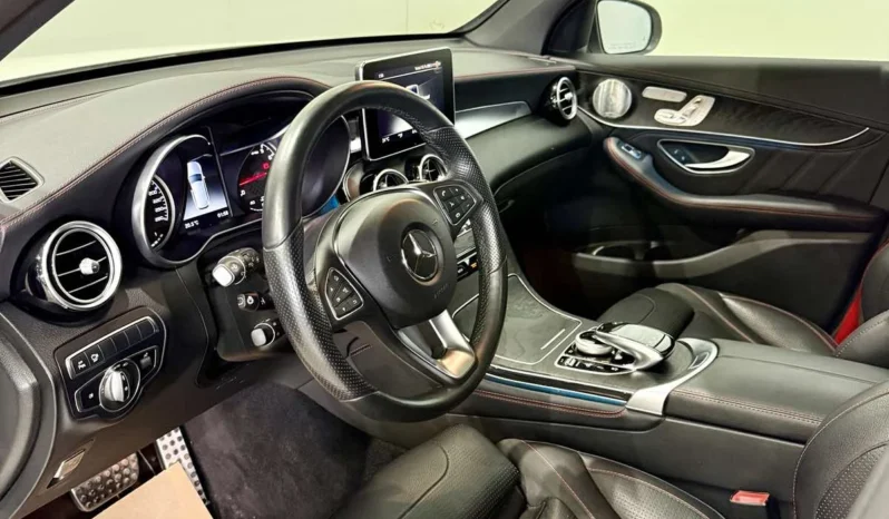 
								Mercedes-Benz GLC 43 AMG 4M AMG Night Package full									
