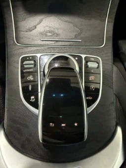 
										Mercedes-Benz GLC 43 AMG 4M AMG Night Package full									