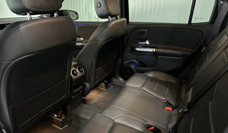 
								Mercedes-Benz GLB 250 full									