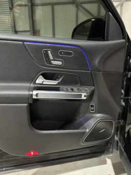 
										Mercedes-Benz GLB 250 full									