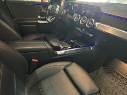 
										Mercedes-Benz GLB 250 full									
