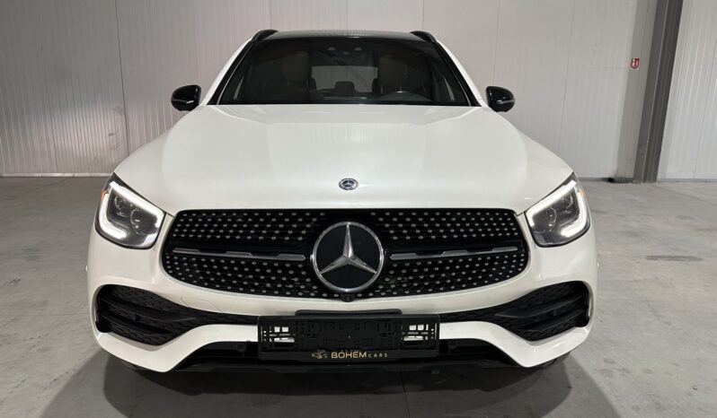 
								Mercedes-Benz GLC 300 full									
