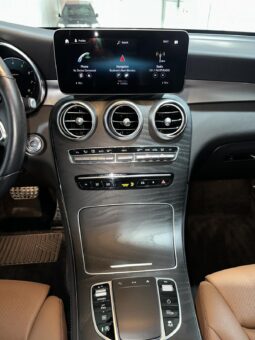 
										Mercedes-Benz GLC 300 full									