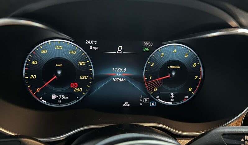 
								Mercedes-Benz GLC 300 full									