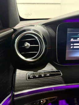 
										Mercedes-Benz E 43 AMG 4M Night Package full									