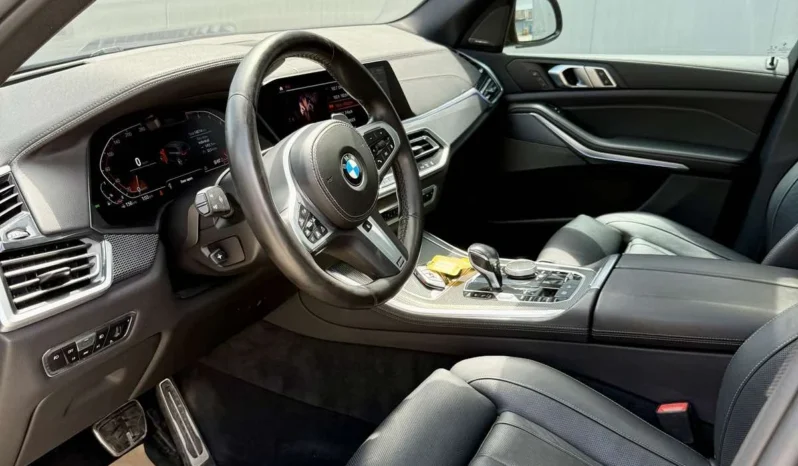 
								BMW X5 40i xDrive M Package full									
