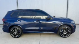 
										BMW X5 40i xDrive M Pro Package full									