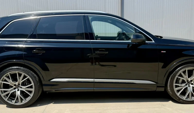 
								Audi Q7 55TFSI Technik S line full									