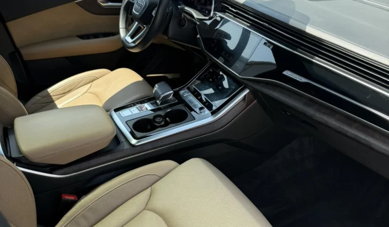 
								Audi Q7 55TFSI Technik S line full									